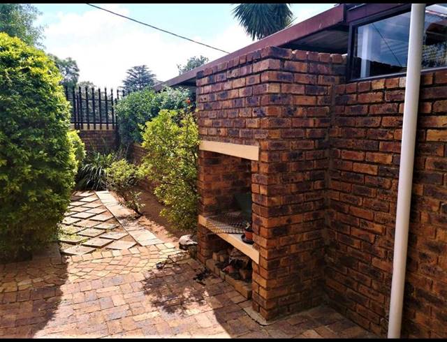3 BEDROOM PROPERTY TO RENT IN WELTEVREDEN PARK